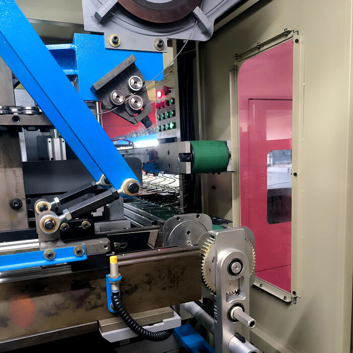 Garis Kasur Kawat Diameter 1.3-1.6mm dengan Pegas Bonnell dan 4-7 Lilitan